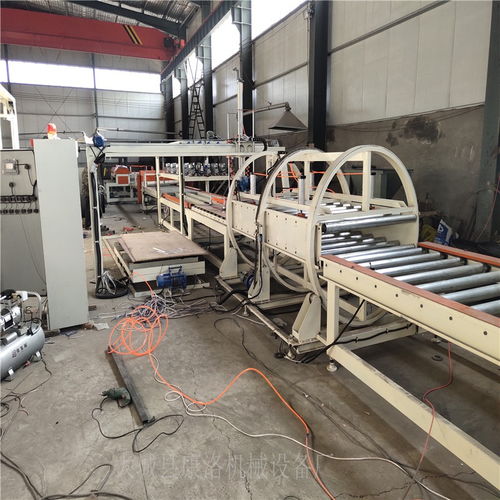 水泥免拆模板設(shè)備fs復(fù)合免拆板設(shè)備核心技術(shù)